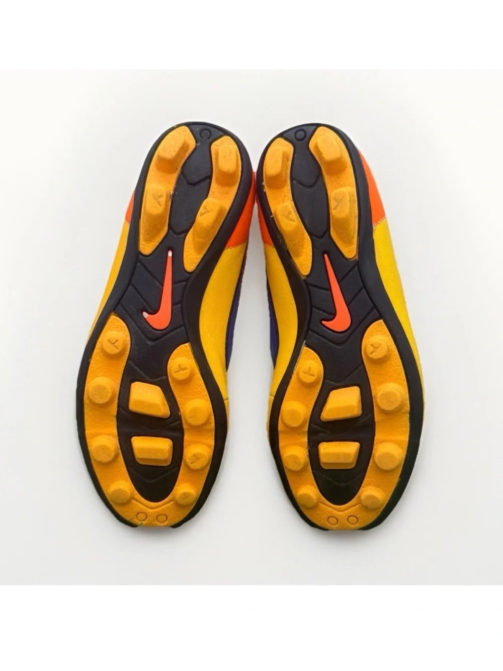 Nike Tiempo US 1.5Y Yellow Orange Blue Quilted Soccer Cleats Athletic Footwear